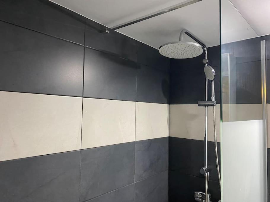 Cozy New Apartment Near The Beach Atena Exterior foto
